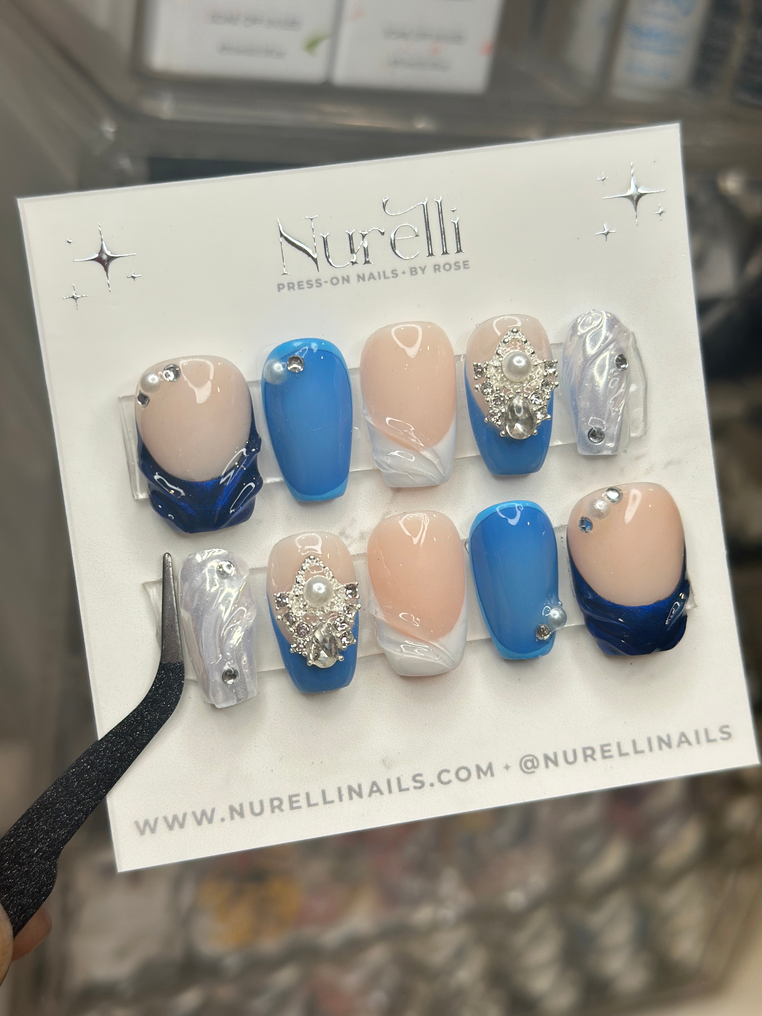 On the way 💙 | Custom Press on Nail